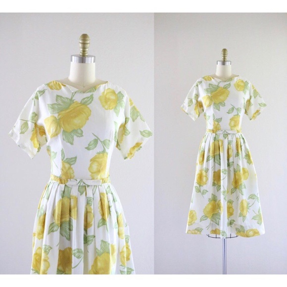 Vintage Dresses & Skirts - 1950s Yellow Floral Vintage Dress